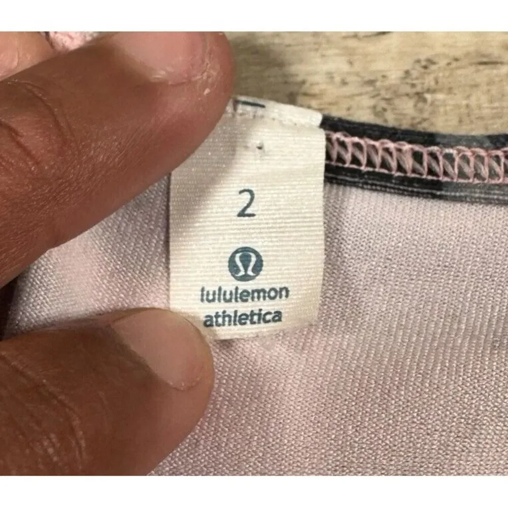 Lululemon Tank Top -‎ Cool Racerback (CRB), Size 2 - Pink Camo - Picture 2 of 6